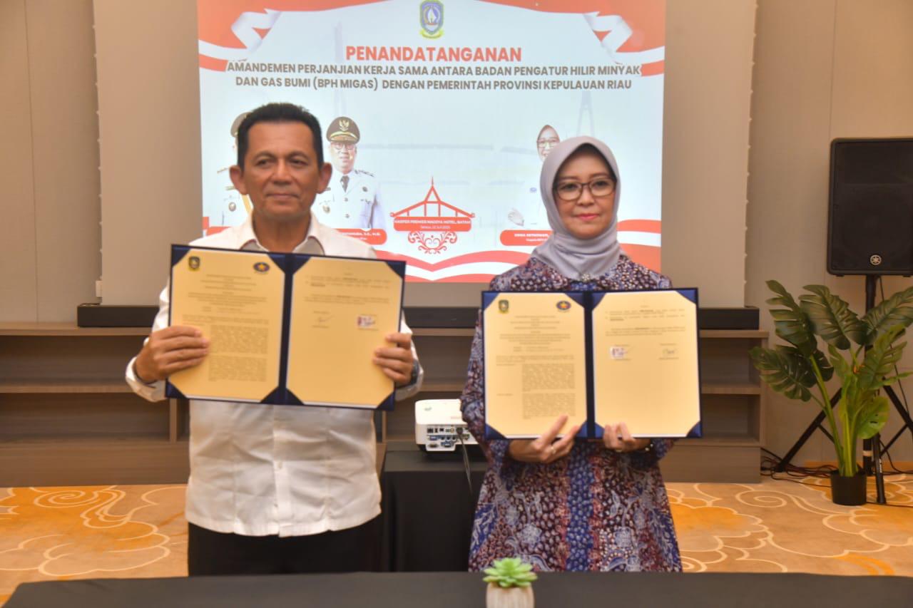 Perkuat Pengawasan BBM, Gubernur Ansar Teken Kerja Sama dengan BPH Migas