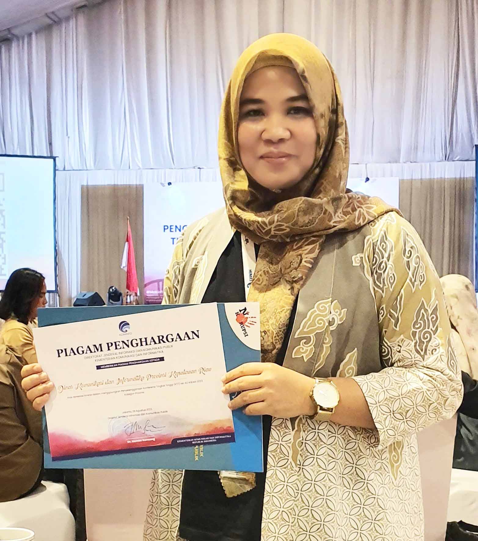 Diskominfo Kepri Raih Piagam Apresiasi atas Perannya dalam Mendukung KTT Ke-42 ASEAN
