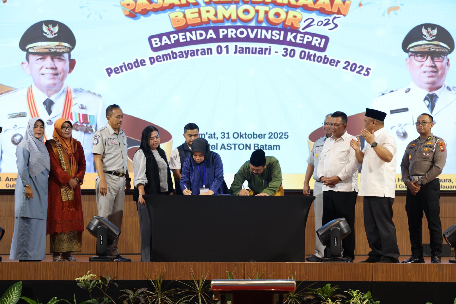 Gubernur Ansar Hadiri Pengundian Gebyar Pajak Kendaraan Bermotor 2025 Kepri