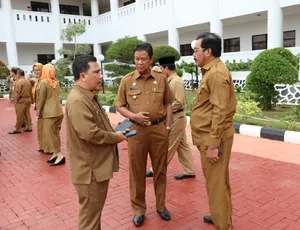 MEWUJUDKAN WORLD CLASS GOVERMENT DENGAN SMART ASN