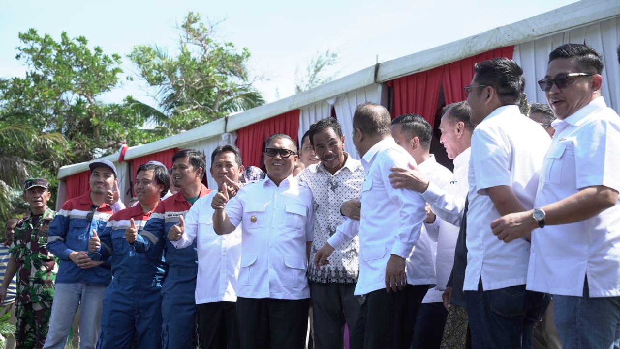 Menteri Koperasi & UKM Bersama Wagub Kepri Resmikan Peluncuran PLTS Koperasi Merah Putih
