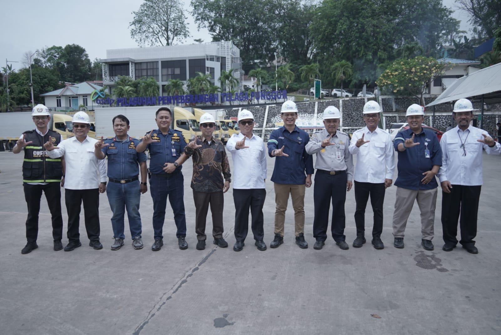 Wagub Nyanyang Tinjau Pelabuhan RORO Telaga Punggur, Pastikan Kesiapan Armada dan Operasional 24 Jam Jelang Lebaran