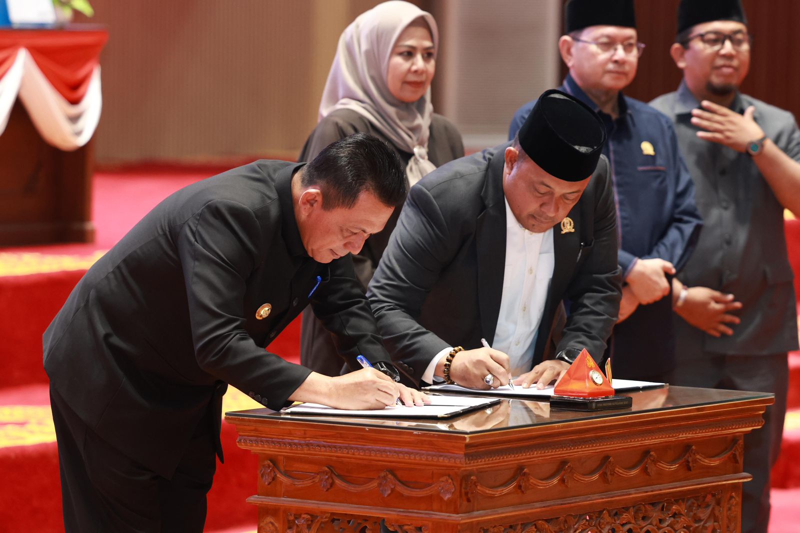 Dorong Iklim Usaha Kondusif, Pemprov dan DPRD Kepri Setujui Perda Insentif dan Kemudahan Investasi
