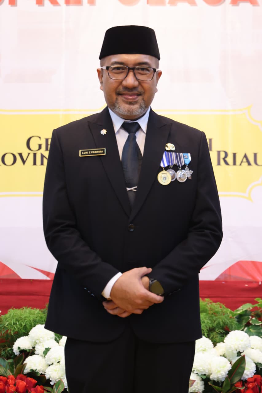 Gubernur Ansar Lantik Luki Zaiman Prawira sebagai Penjabat Sekretaris Daerah Provinsi Kepri