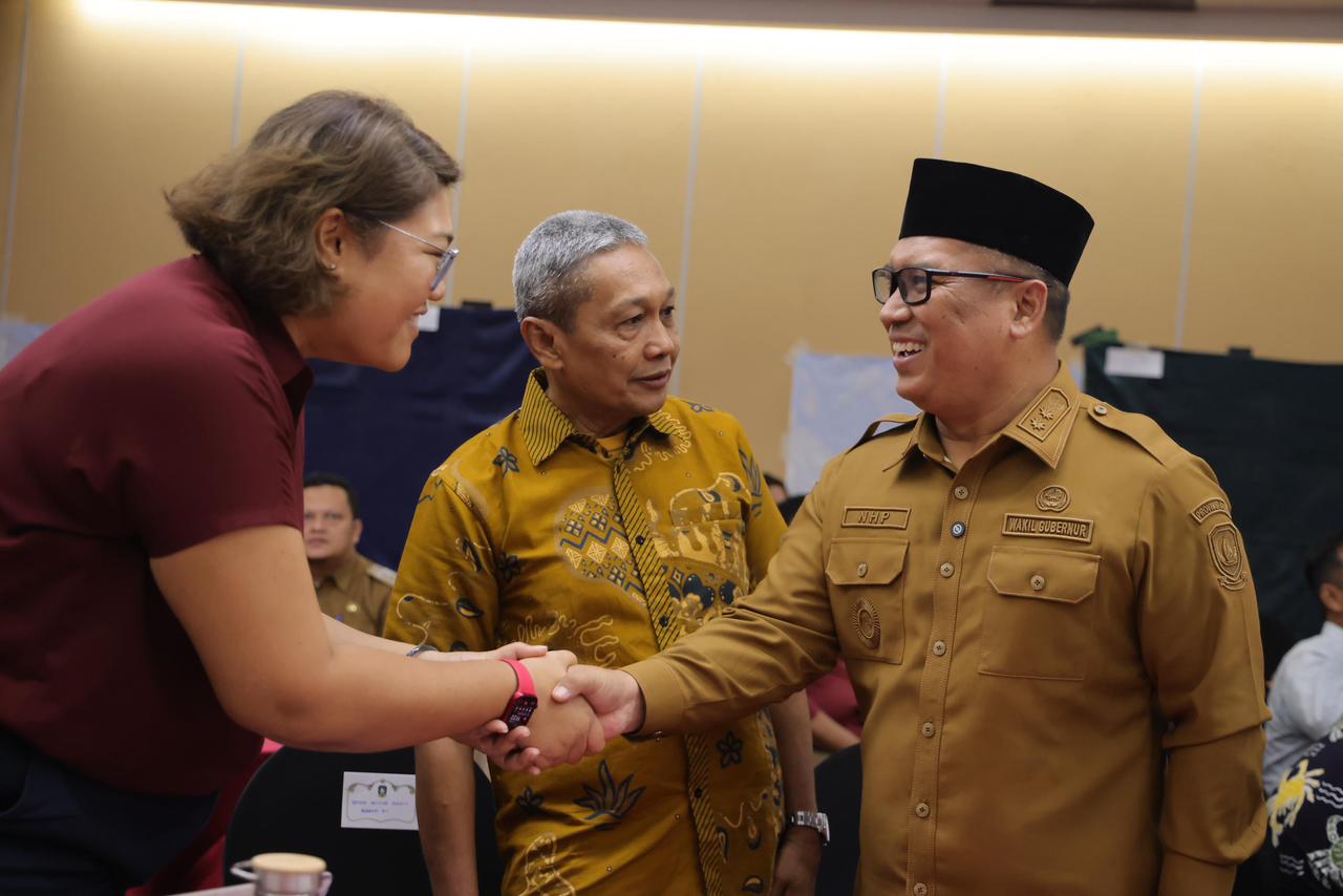 Wagub Nyanyang Buka Lokakarya Pengelolaan Ekosistem Pesisir dan Laut Kepri