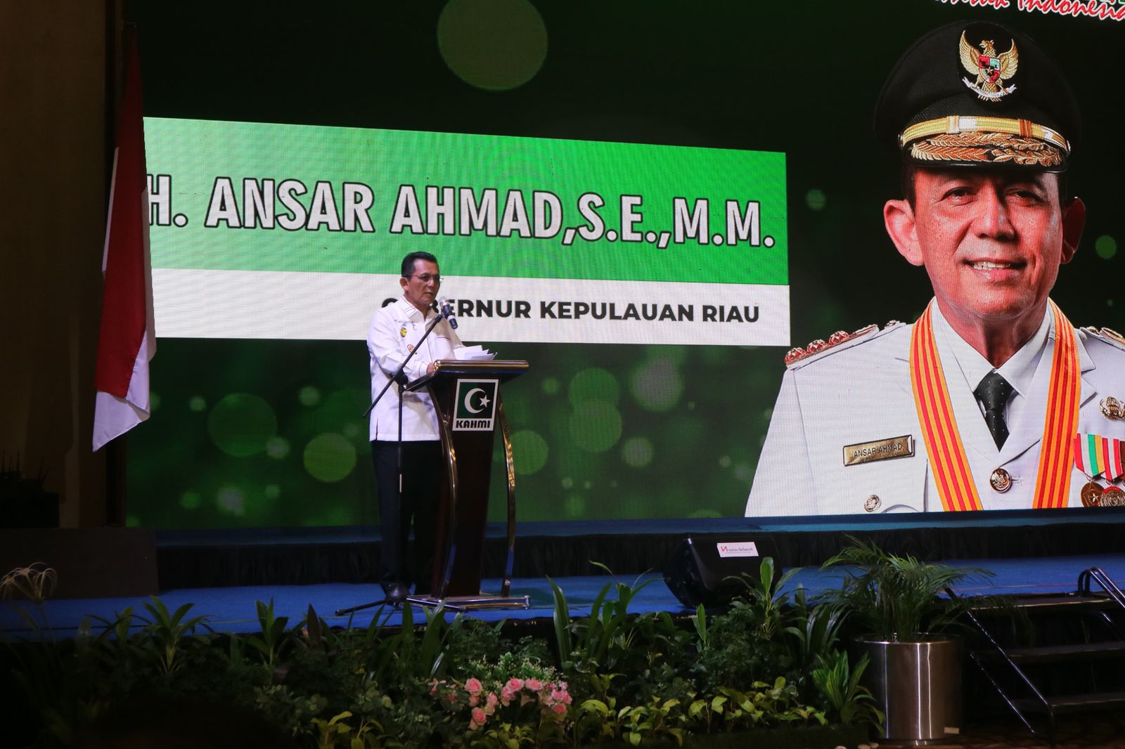 Gubernur Ansar Hadiri Pertemuan Regional Kahmi se-Sumatera di Batam
