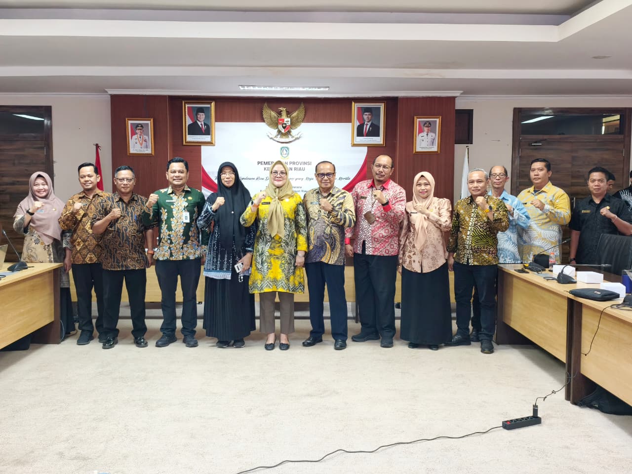 Sekdis DKP2KH Provinsi Kepri Hadiri Bimtek SKM Online  