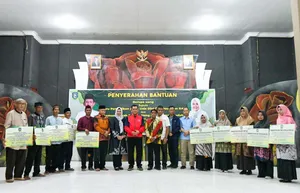 Sebanyak 281 Guru TK, PAUD dan RA di Lingga Terima Insentif dari Gubernur Kepri