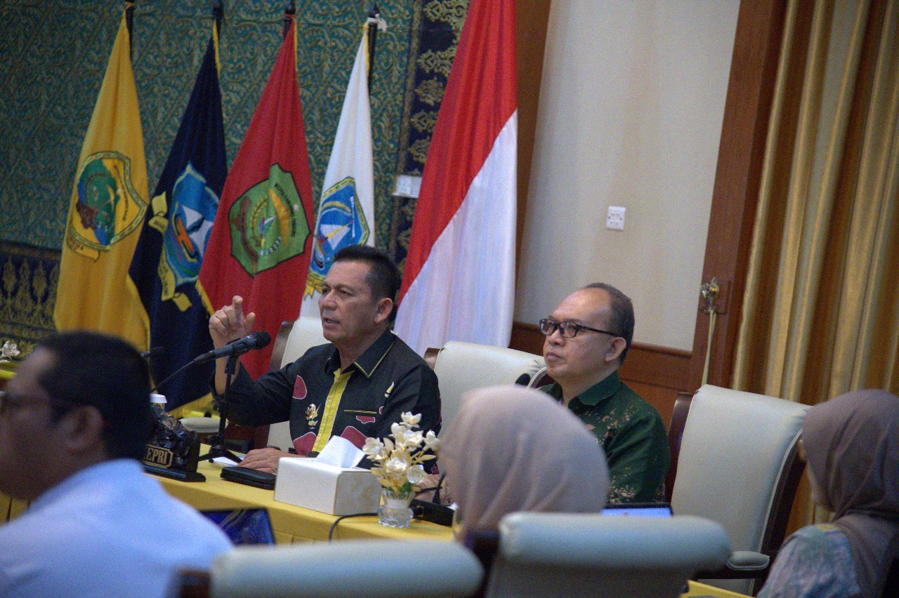 Gubernur Ansar Pimpin Rapat Tindak Lanjut Program MBG dan Eliminasi TBC di Kepri