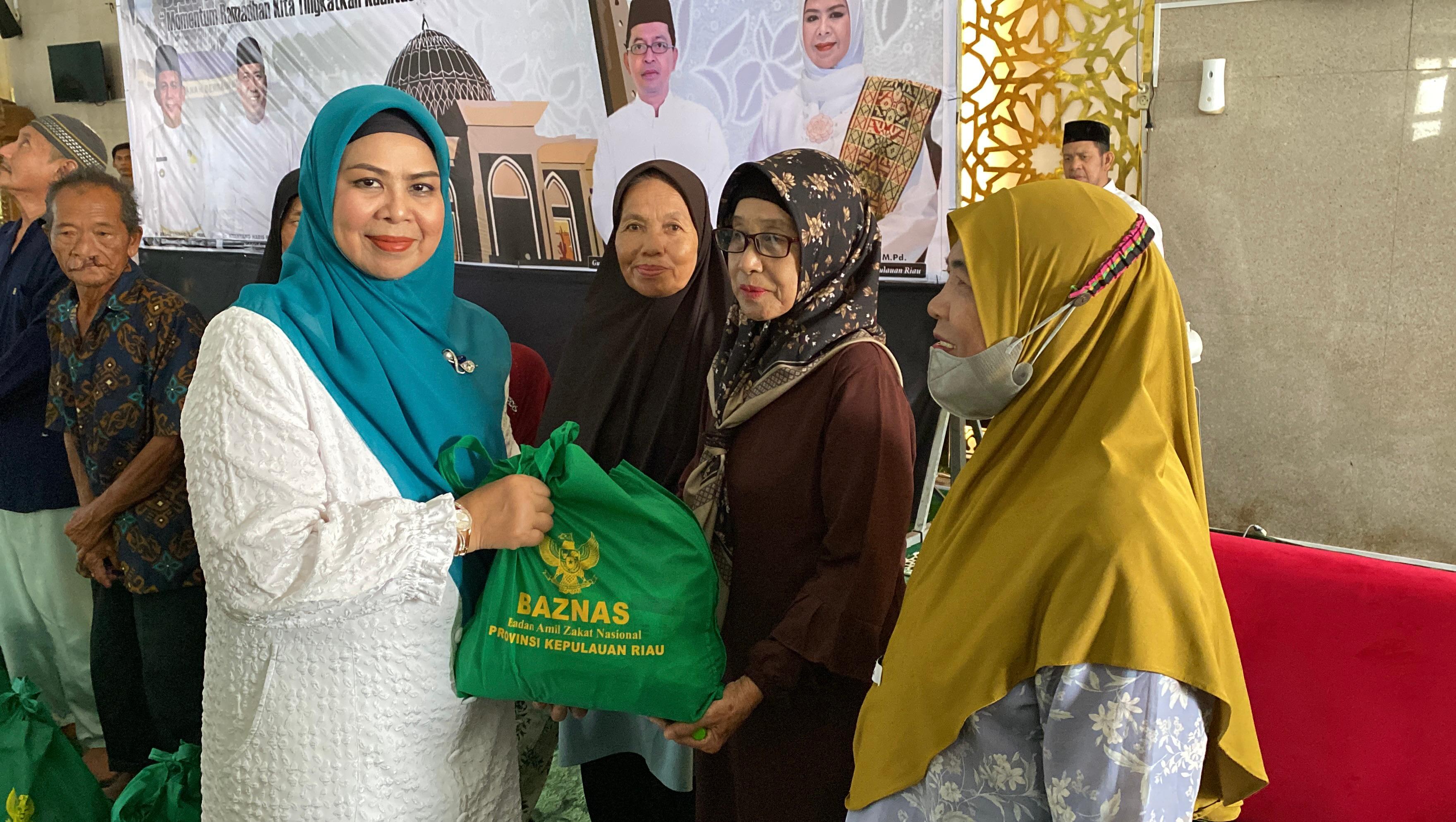 Sambut Ramadhan, Masjid Raya Nur Ilahi dan TP-PKK Kepri Gelar Tabligh Akbar