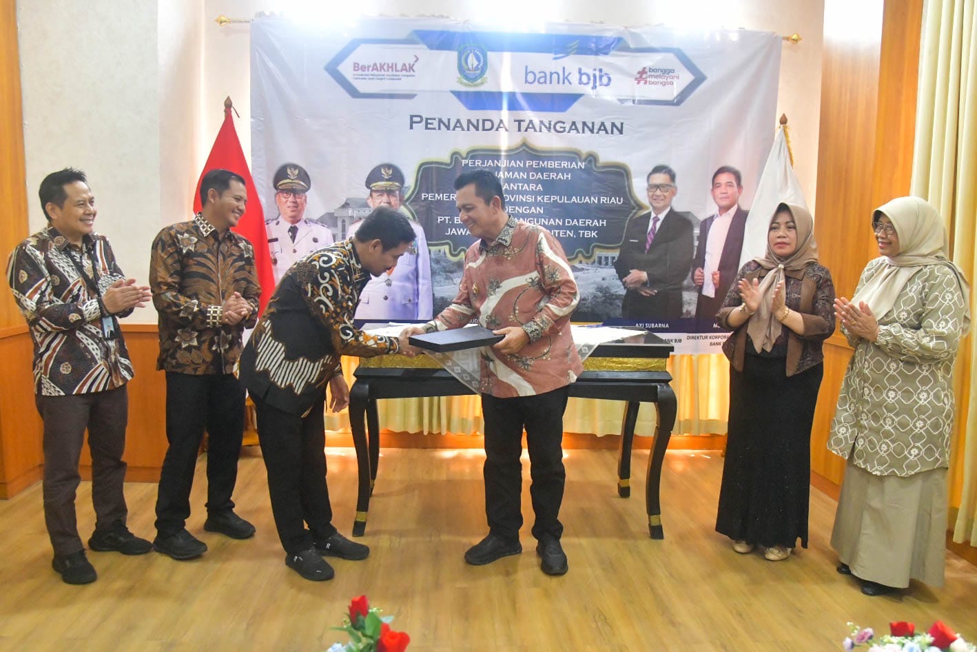 Pemprov Kepulauan Riau Teken Perjanjian Pinjaman Daerah dengan Bank BJB