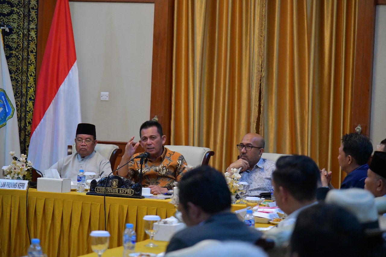 Monumen Bahasa Nasional di Pulau Penyengat Siap Dibangun, Gubernur Ansar Minta Masukan Semua Pihak