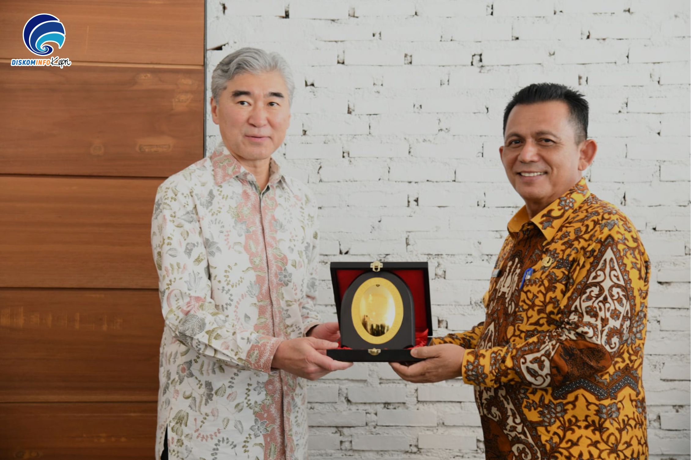 Gubernur Ansar Menerima Kunjungan Duta Besar Amerika Serikat