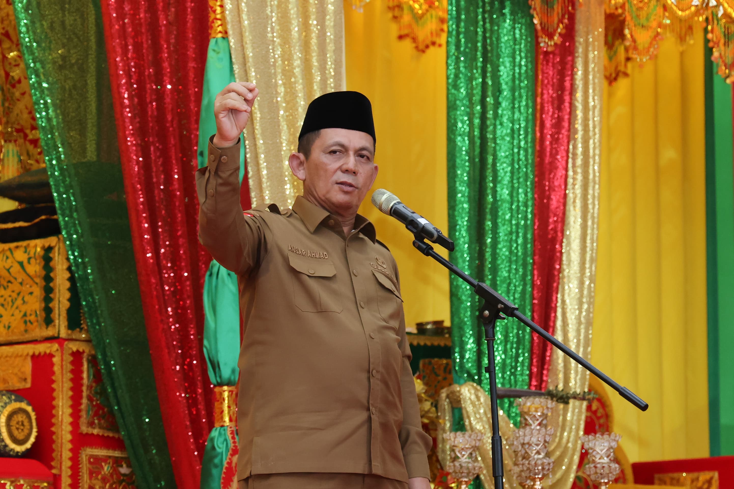 Gubernur Ansar Hadiri Halal Bihalal LAM Kepri