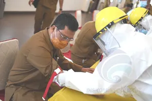 Pejabat Eselon 1-II Kepri jalani pemeriksaan cepat COVID-19