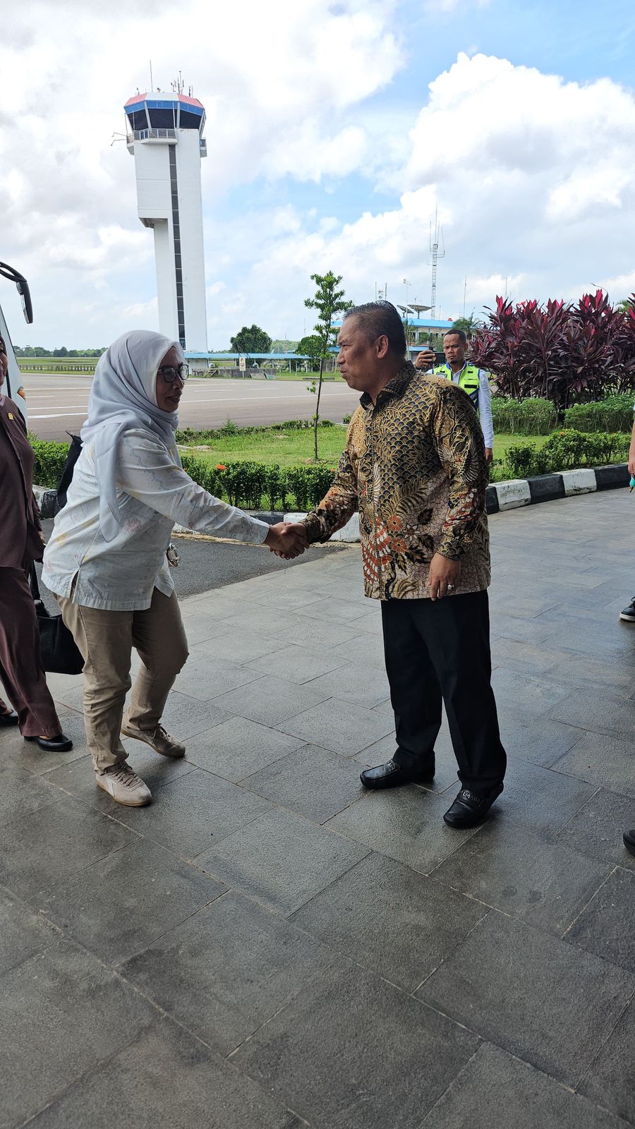 Kepri Masuk 5 Besar Nasional, Komisi IX DPR RI Puji Program MBG di Kepulauan Riau