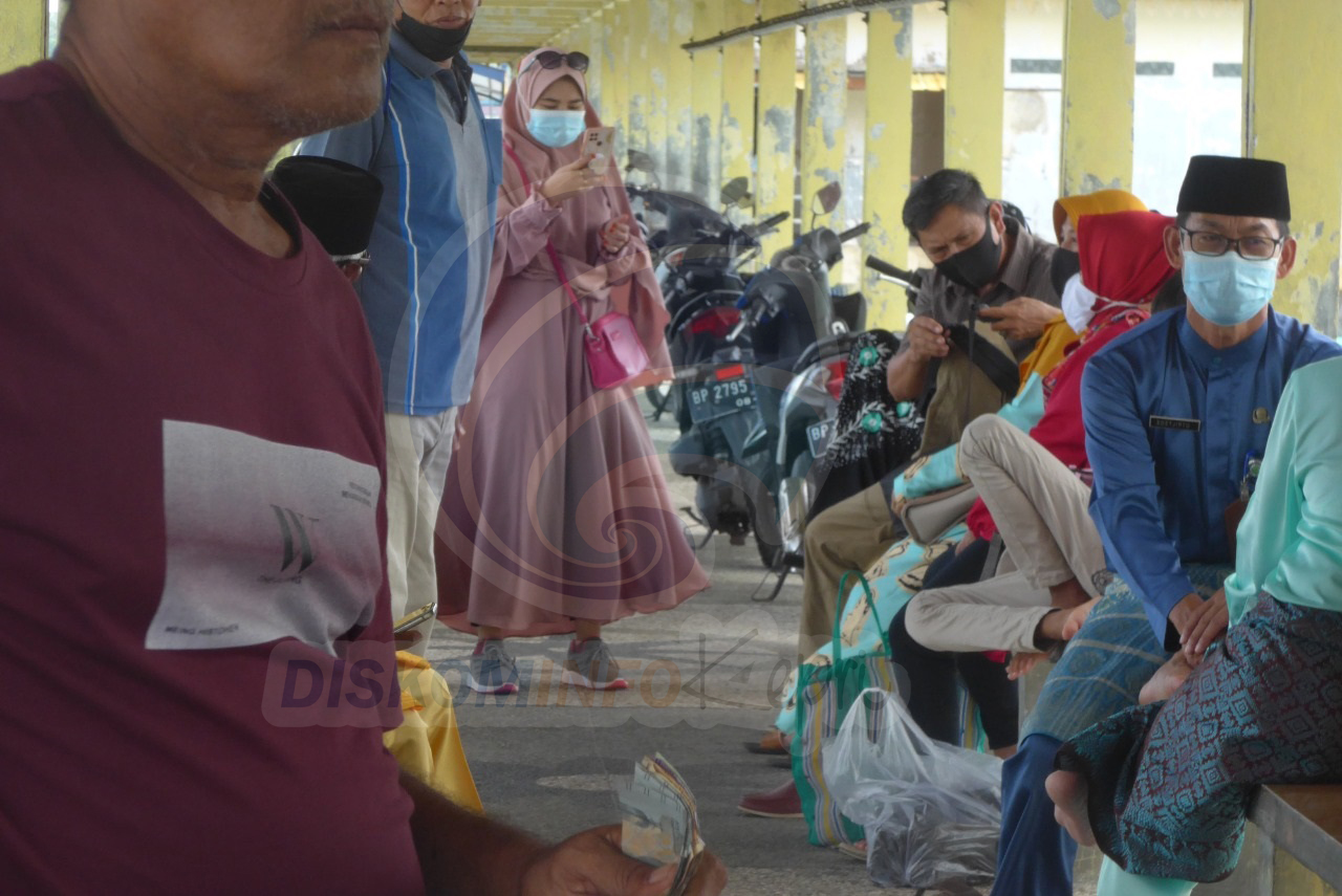 Pemprov Minta Kabupaten-kota Perketat Pengawasan PPKM  Berbasis Mikro