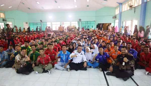 Gubernur Ansar Motivasi Siswa SMKN 3 dan SMKN 4 Tanjungpinang, Siapkan Incoming Generation yang Kompeten