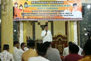 Gubernur Ansar Safari Ramadhan di Tanjung Piayu Batam
