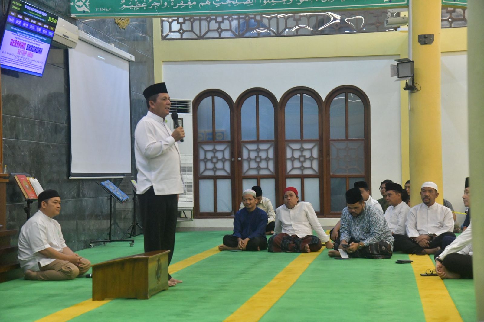 Gubernur Ansar Ajak Umat Ambil Hikmah Isra Mi’raj untuk Perkuat Iman dan Kepedulian Sosial