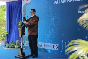 Upaya Gubernur Ansar  Mengubah  Masyarakat  Lebih Melek Teknologi