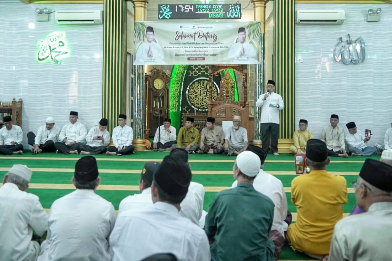 Safari Ramadhan Wagub Nyanyang di Tanjung Uma dan Baloi Indah, Perkuat Ukhuwah dan Serahkan Bantuan