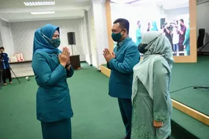 Bergerak Bersama Membantu Masyarakat