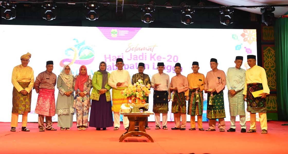 Hadiri HUT Kabupaten Lingga ke-20, Ansar Ahmad : Lingga Bagian Penting Penopang Pembangunan Kepri