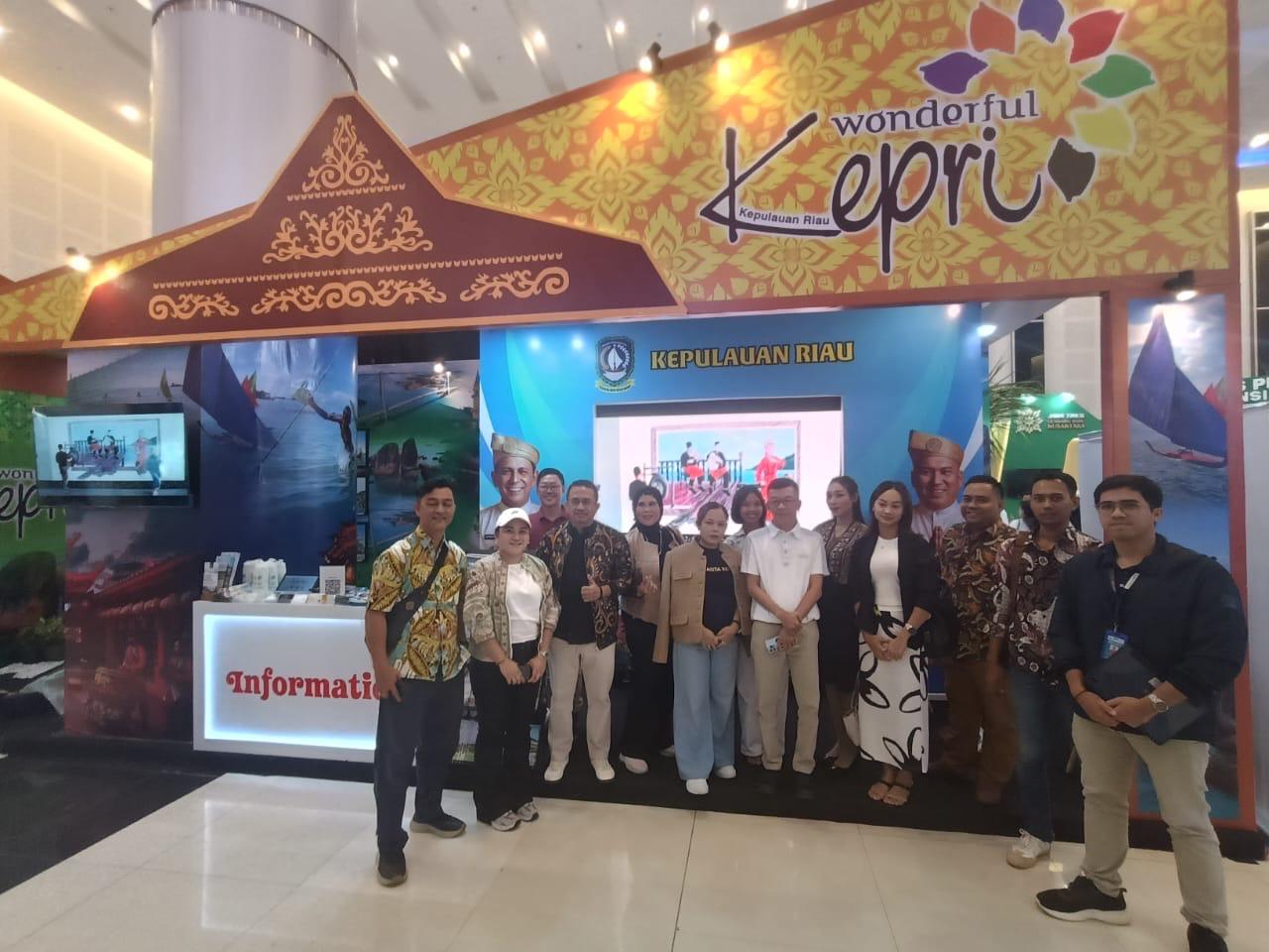 Sales Mission Travel Kepri di Ajang Jatim Expo Berhasil Gaet 23 Biro Perjalanan Surabaya