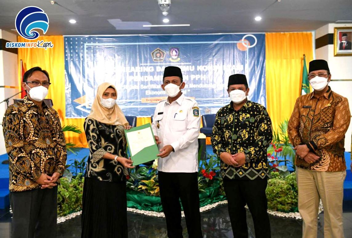 Gubernur Ansar Dorong Seluruh UMKM Kepri Tersertifikasi Halal