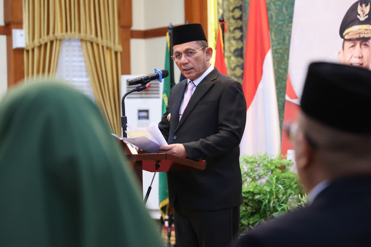Gubernur Ansar Lantik Luki Zaiman Prawira sebagai Penjabat Sekretaris Daerah Provinsi Kepri