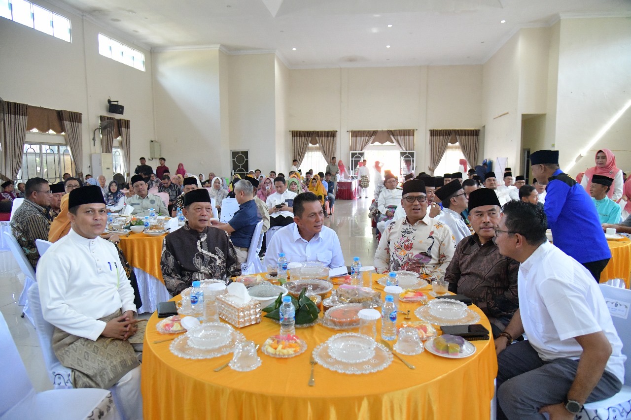Gubernur Ansar Kukuhkan Azwandi Sebagai Ketua DPP-K3A Kepri Periode 2025-2030