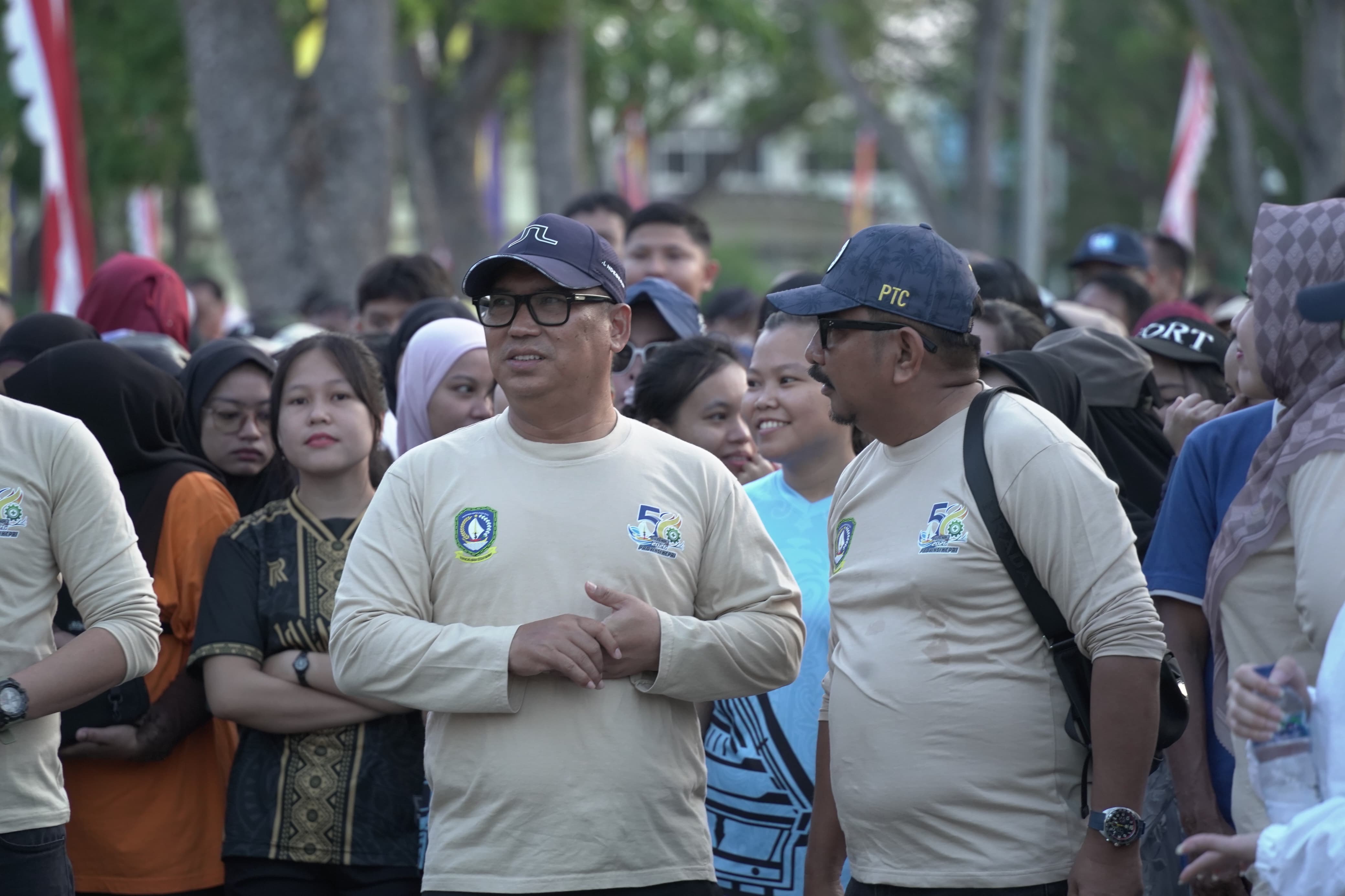 Wagub Nyanyang Hadiri Jalan Santai Bulan K3 Nasional ke-56 di Batam