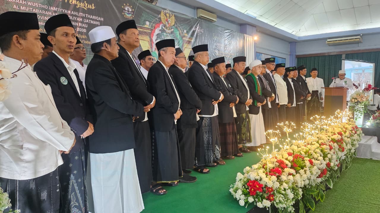 Pelantikan JATMAN Kepri, Wagub Nyanyang Dorong Penguatan Islam Wasathiyah di Tengah Masyarakat