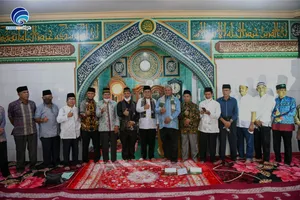 Gubernur Ansar Hadiri Peringatan Isra' Mi'raj Nabi Muhammad SAW 1443 H di Surau Muhajirin Tanjungpinang