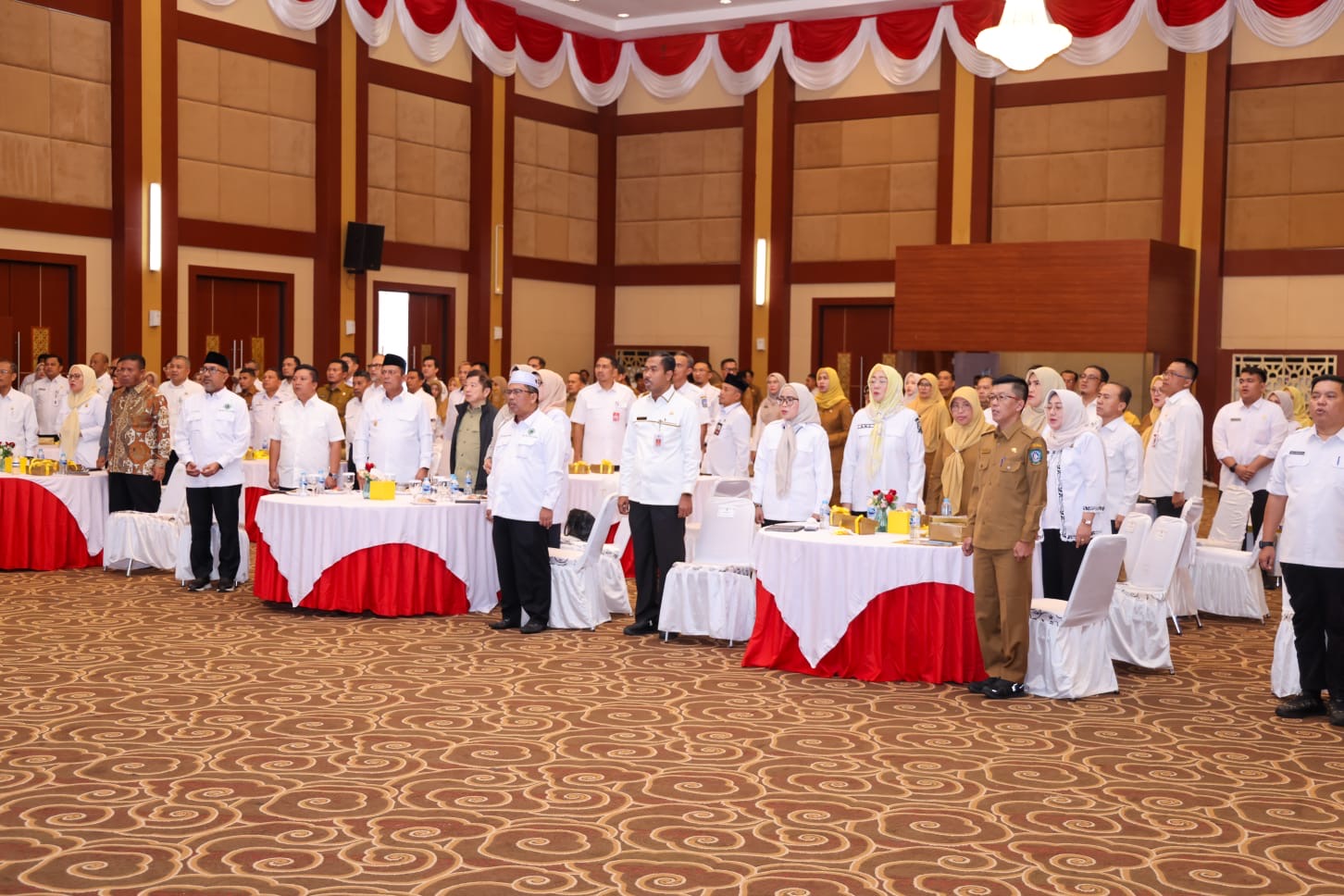 Gubernur Ansar Serahkan DPA dan Teken Perjanjian Kinerja OPD Pemprov Kepri Tahun Anggaran 2026