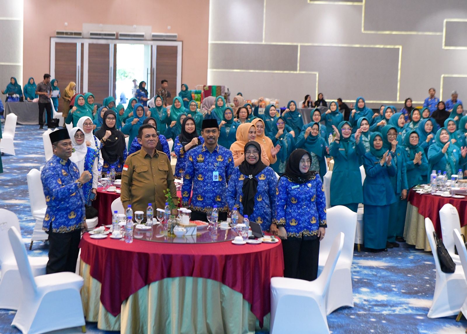 Gubernur Ansar Buka Rakerda PKK Kepri 2025, TP-PKK Luncurkan Program Unggulan “Kampung CERIA”
