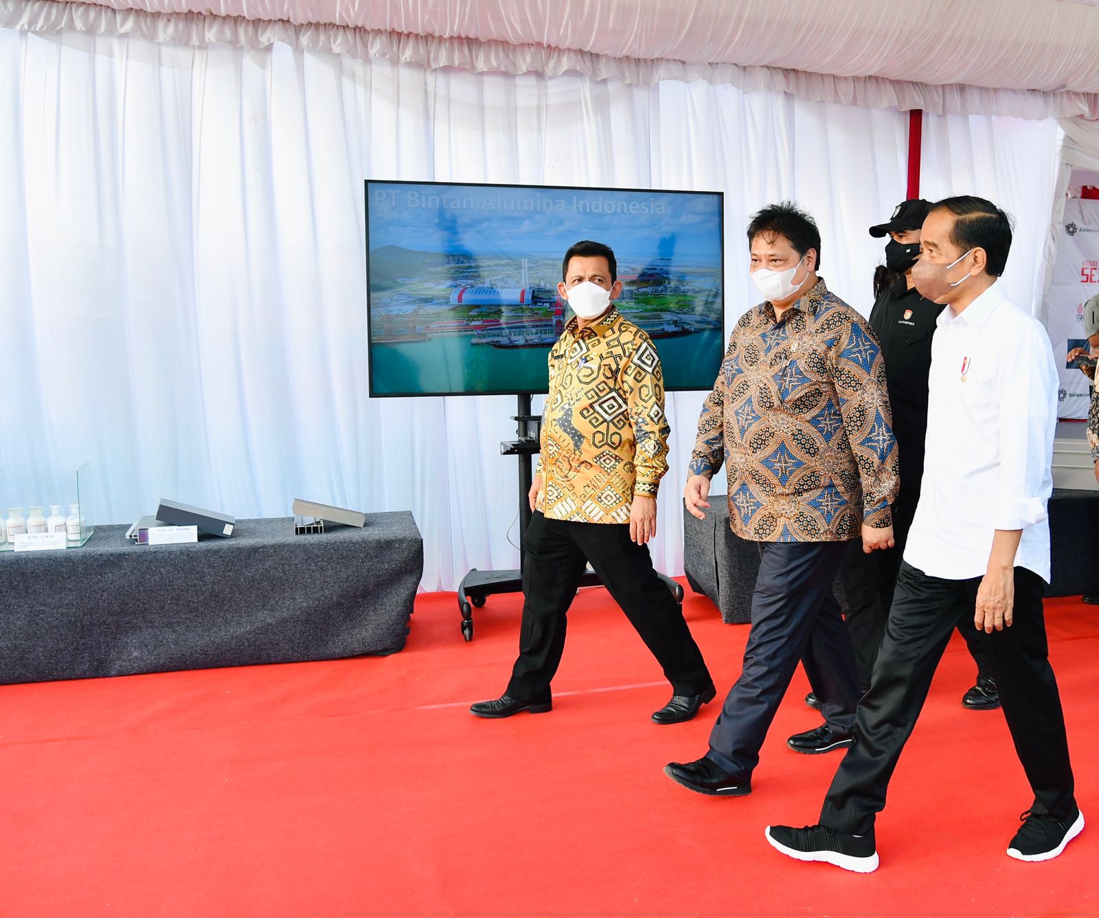 JEMBATAN BATAM-BINTAN, RAKYAT KEPRI MEMBELI MIMPI UNTUK INDONESIA 