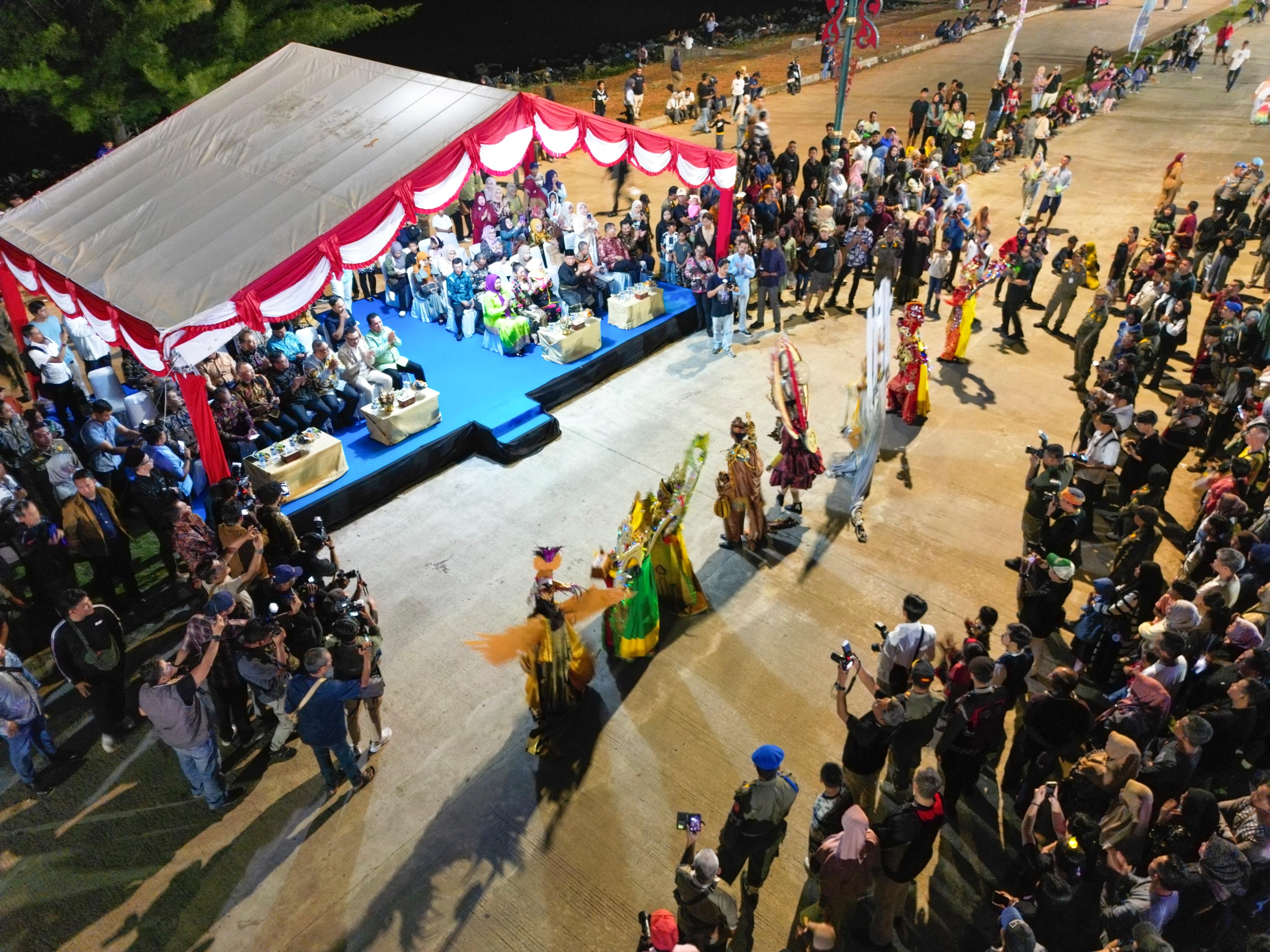 Spektakuler Kepri Art & Culture International Festival 2025, Dari Atraksi Parade Karnaval Kebudayaan Hingga Aksi Memukau Band Wali