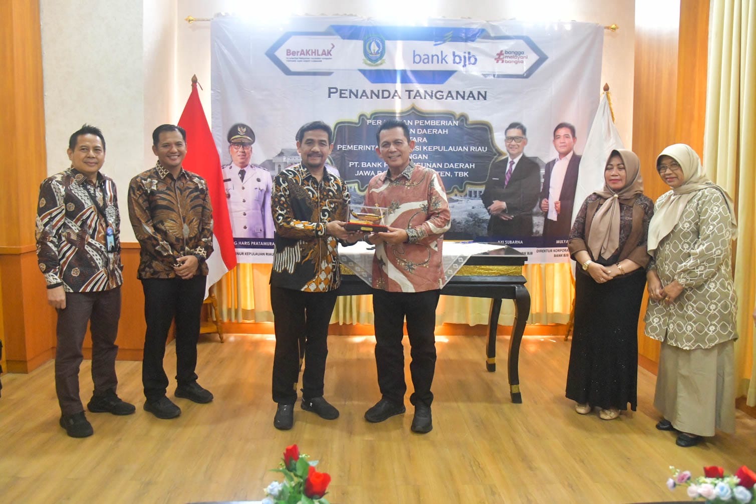 Pemprov Kepulauan Riau Teken Perjanjian Pinjaman Daerah dengan Bank BJB