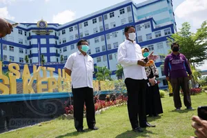 Isdianto Pesan Agar Tim Medis Tetap Semangat-Pasien Positif Tambah Tiga, OTG Naik 105