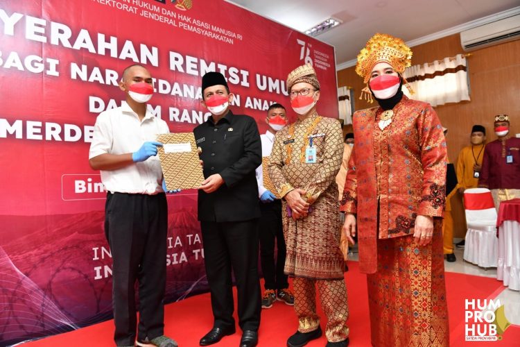 Gubernur Serahkan Remisi Kepada Warga Binaan se-Kepri di Lapas Kelas II A Tanjungpinang
