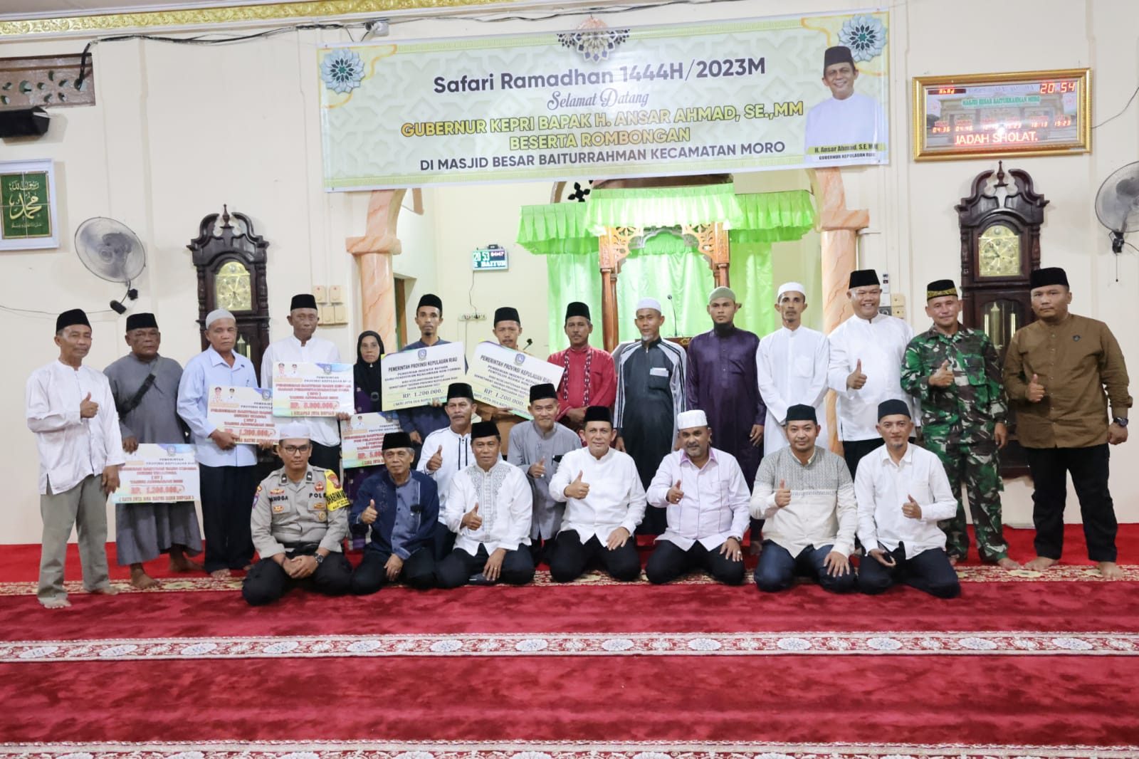 Safari Ramadhan Ke Moro, Gubernur Ansar Sebut Banyak Cara Dekatkan Diri Kepada Allah SWT
