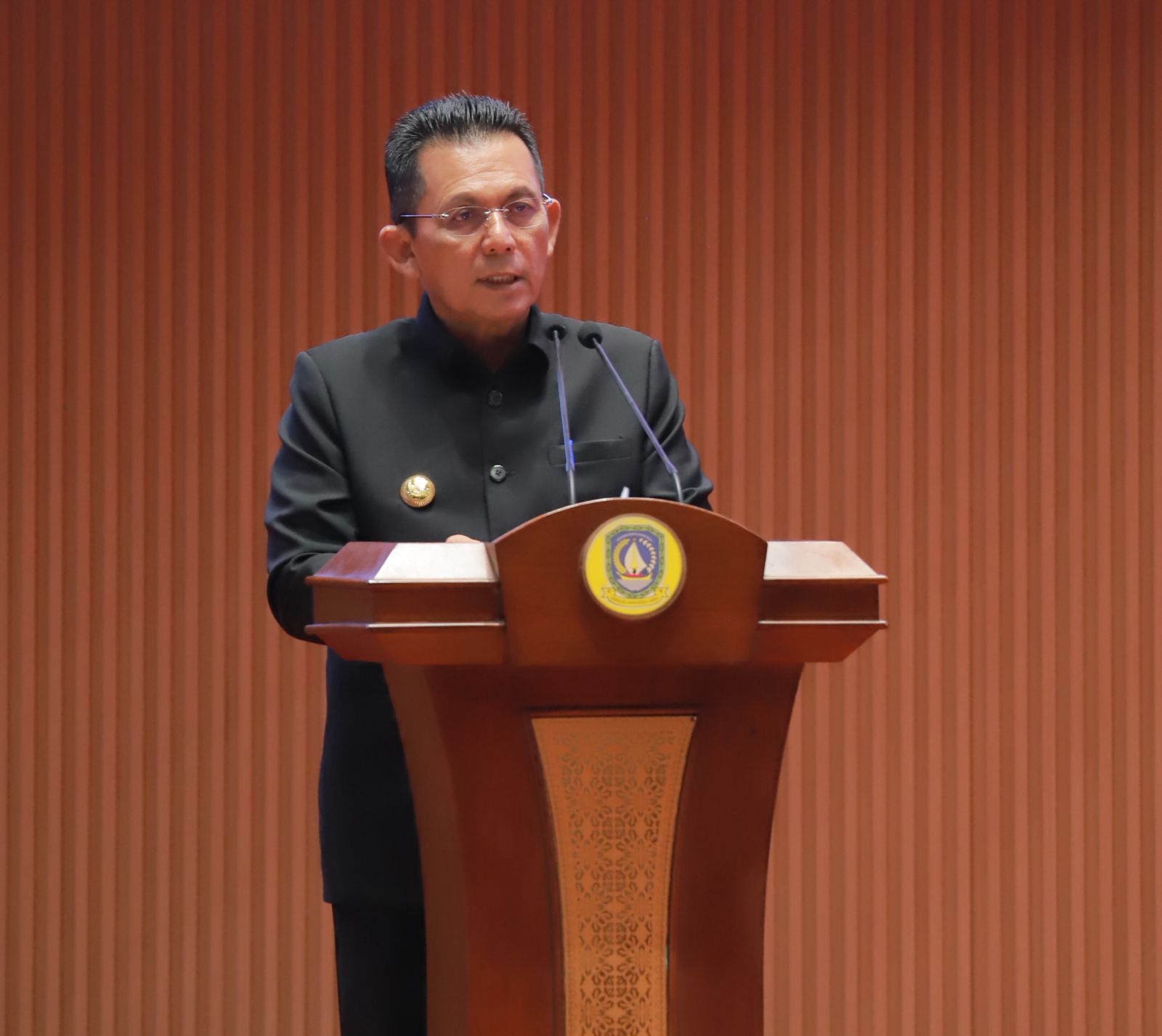 Perda LPJ APBD 2024 Ditetapkan, Gubernur Ansar: Jadi Dasar Penyusunan Keuangan yang Lebih Baik Lagi