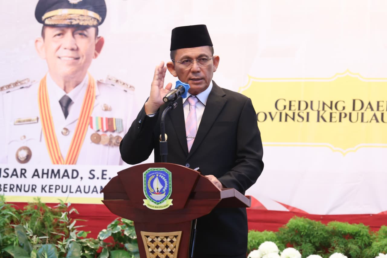 Gubernur Ansar Lantik Luki Zaiman Prawira sebagai Penjabat Sekretaris Daerah Provinsi Kepri