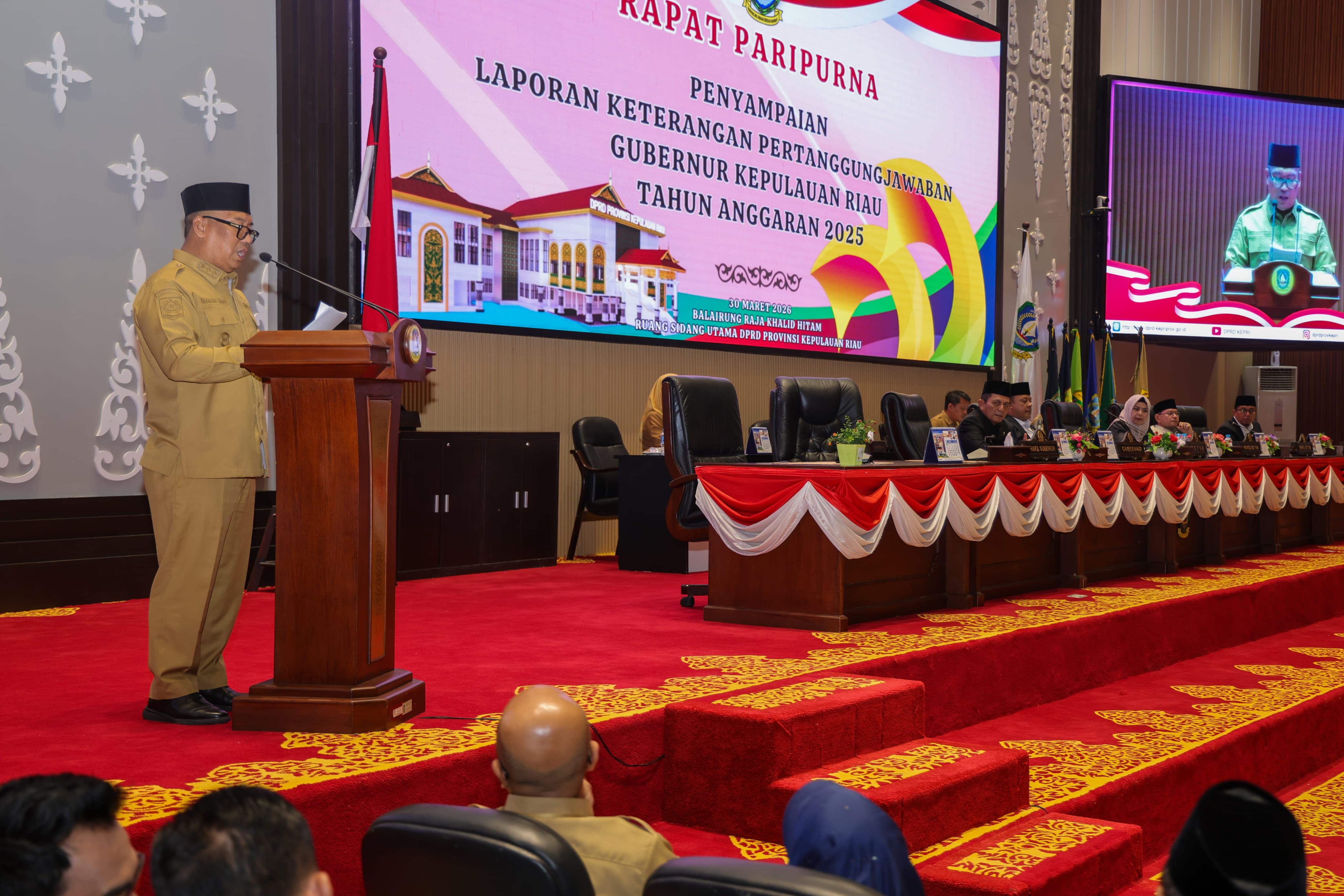 Gubernur Ansar Sampaikan Nota Pengantar LKPJ 2025 di DPRD Kepri