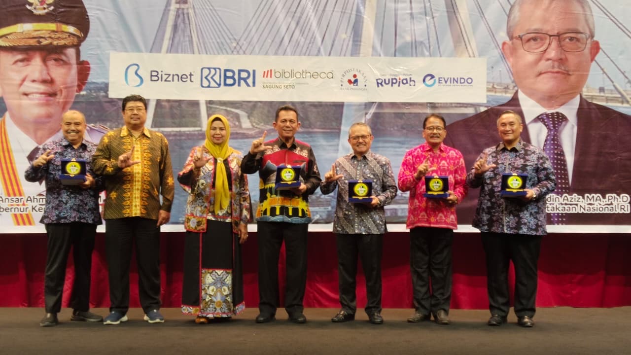Buka Kongres IPI, Gubernur Ansar: "Pustakawan Harus Mampu Respon Perkembangan Teknologi AI