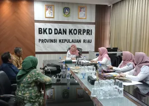 Sharing Session Pemberian Izin Tugas Belajar Bersama UNISSULA di Ruang Rapat BKD dan KORPRI Kepri