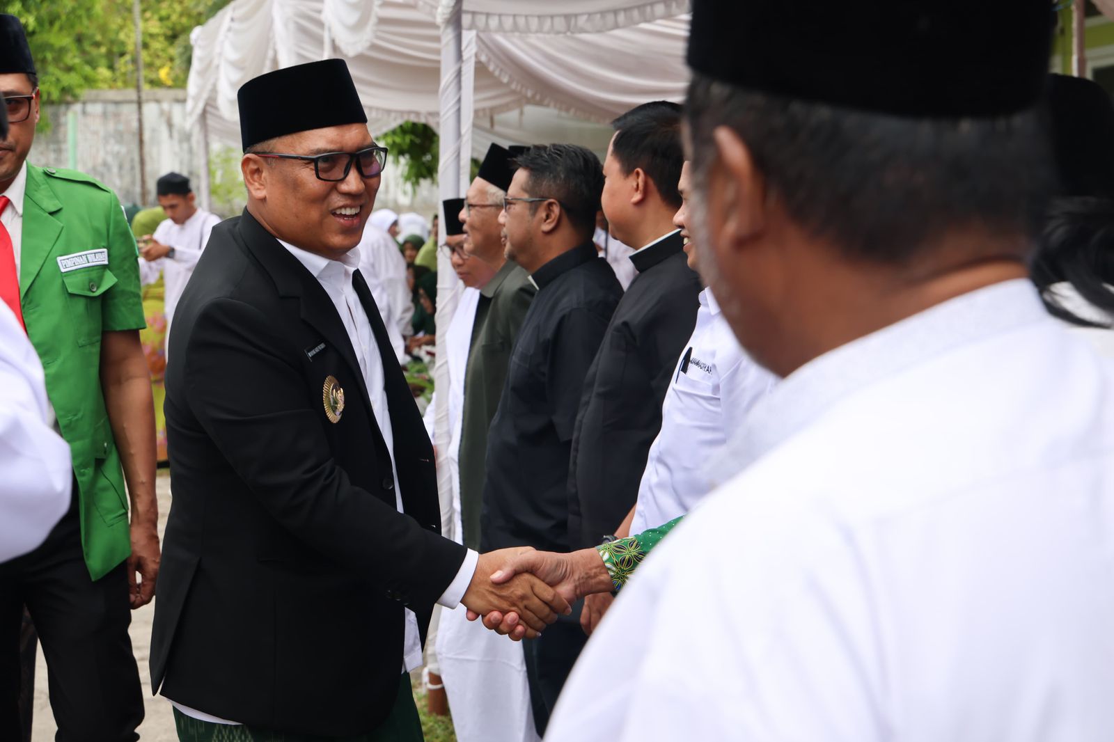 Pimpin Upacara Hari Santri 2025 di PWNU, Wagub Nyanyang Ajak Santri Kepri Jadi Penggerak Peradaban Dunia