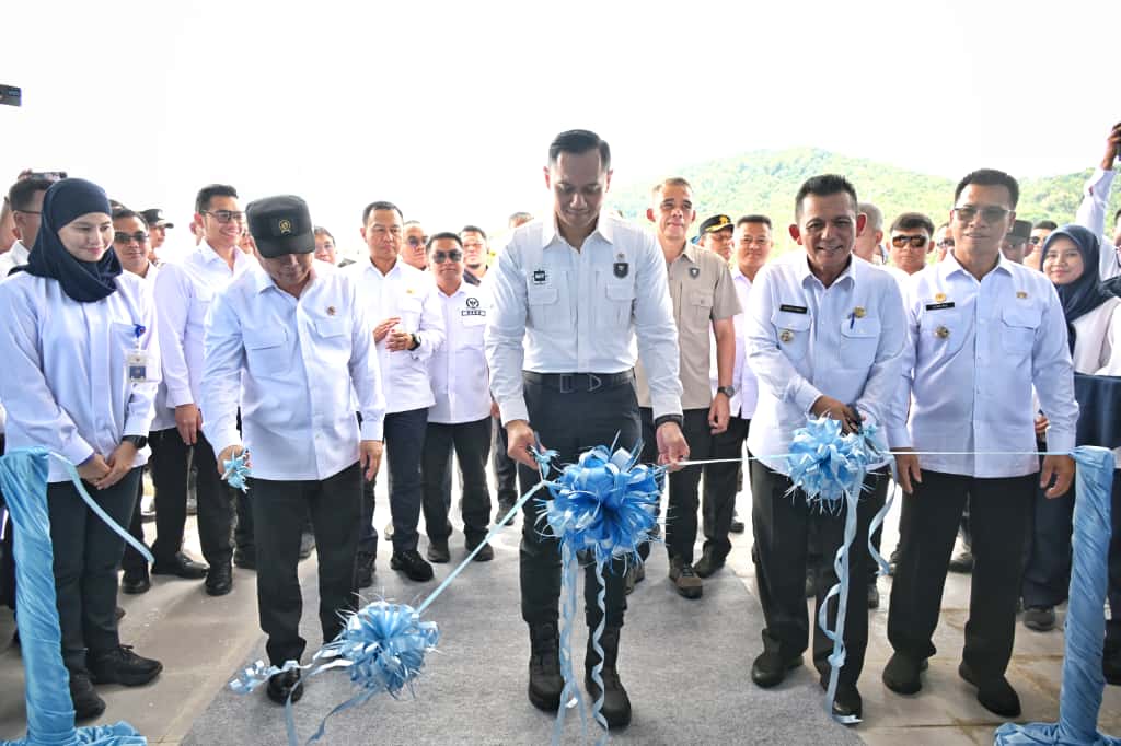 Gubernur Ansar Dampingi Menko AHY dan Menhub Dudy Resmikan Tiga Infrastruktur Strategis di Kepri
